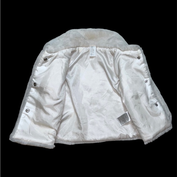 H&M Baby / Girls Coat US Size 18M White Faux Fur Jacket Lined Pockets NWOT - Picture 3 of 4